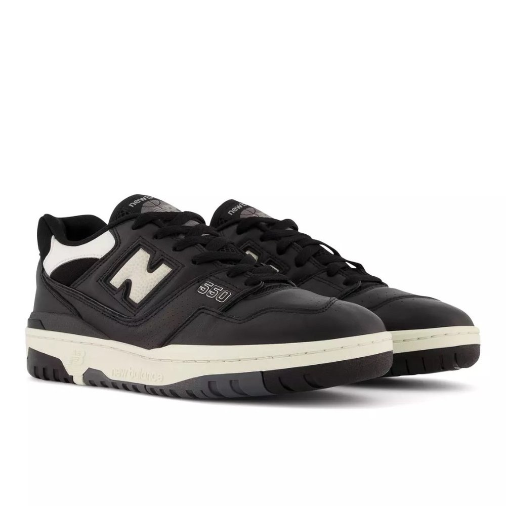 New Balance 550 (Black) size 12